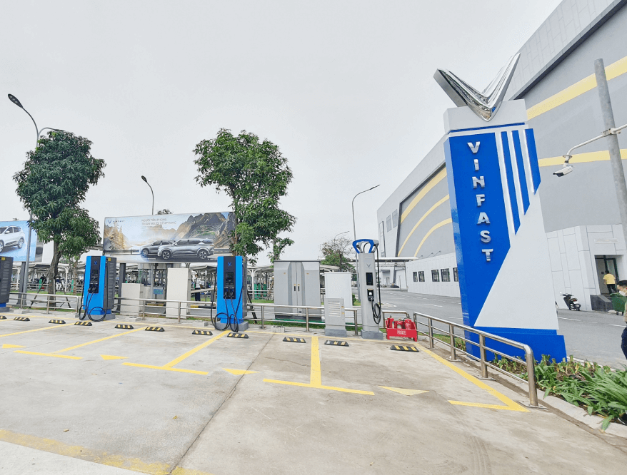 Pin và Trạm Sạc VinFast 22 » VINFAST MIỀN NAM - ĐỒNG NAI pin tramsac 5 1660273699 » Pin và Trạm Sạc VinFast » VINFAST MIỀN NAM - ĐỒNG NAI